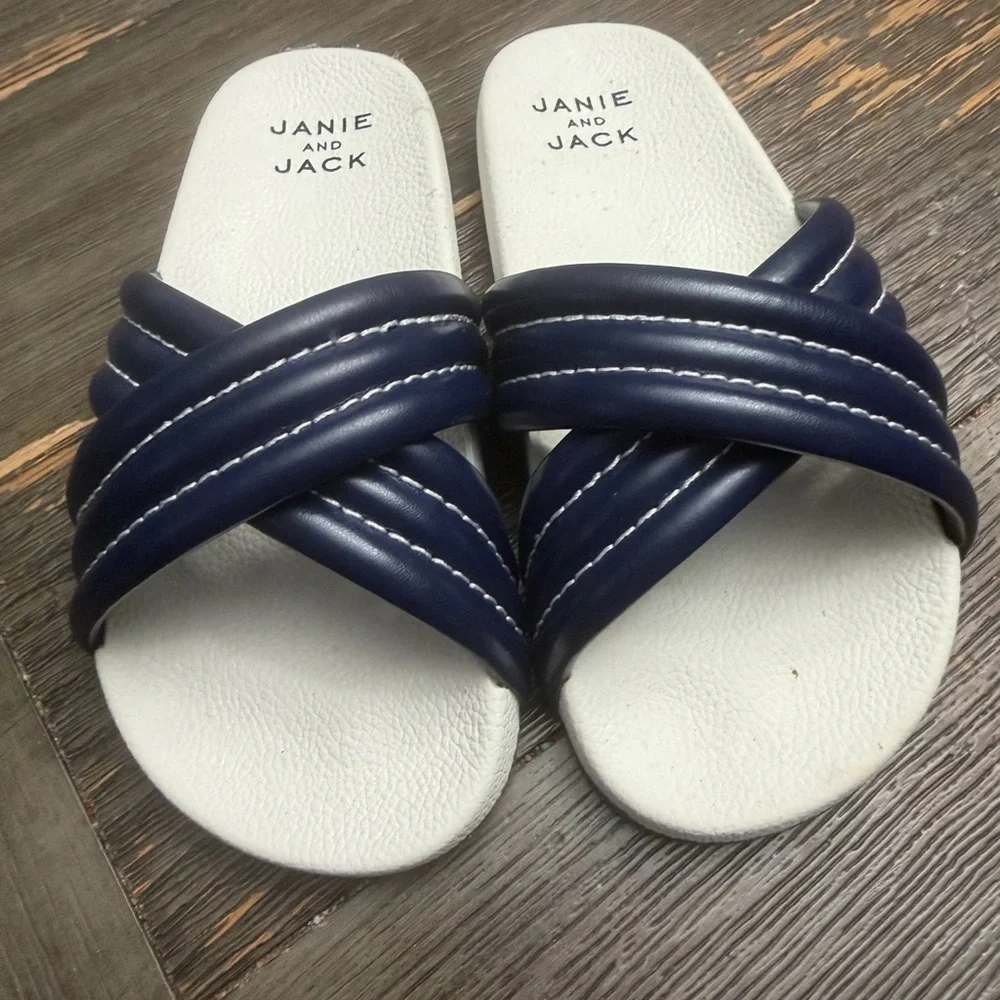 Janie and Jack Navy Blue Cross Strap Pool Slides sandals size 10 NWOT